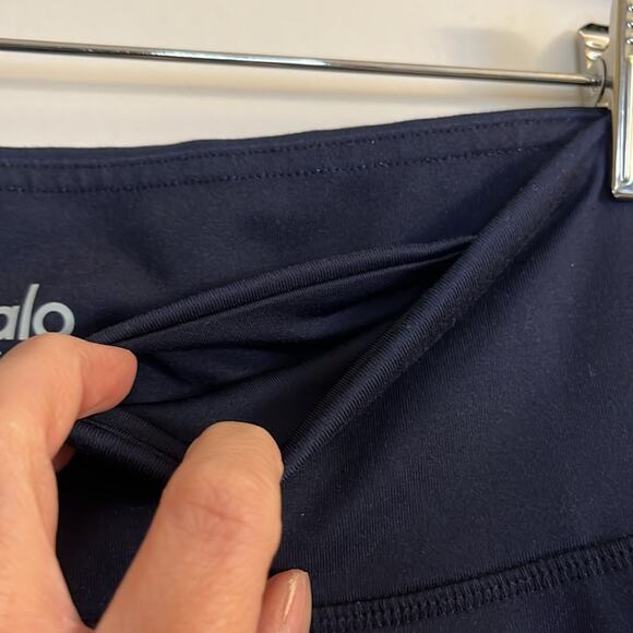 Alo Yoga Airbrushed Feather Leggings Size S Blue Green Anthropologie - Picture 5 of 9